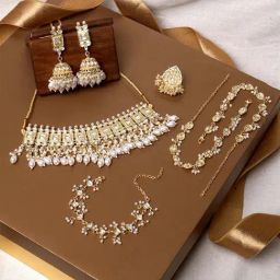 Teejh Adoni Gold Jewellery Gift Set-13