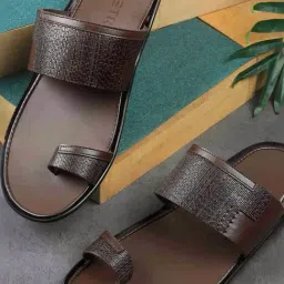 Metro Men's Brown Toe Ring Sandals-picture-16