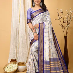 Rangtulika Ethnics Bandhani Zari Saree-picture-10