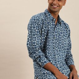 Taavi Pure Cotton Geometric Printed Indigo Casual Shirt-picture-13