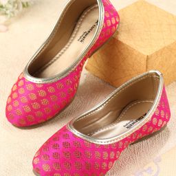 Cute Walk by Babyhug Slip On Mojaris - Pink-image-97