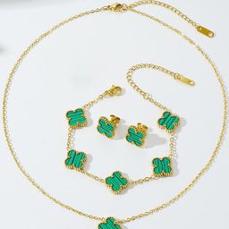 Designs & You Gold Plated Anti Tarnish Clover Jewellery Set-picture-30