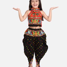 BownBee Peacock Embroidered Halter Neck Sleeveless Choli With Dhoti - Black-image-31