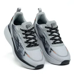Red Chief Men Mesh Running Non-Marking Shoes image 3