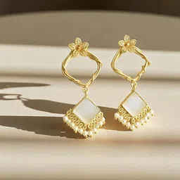 TISHUL JEWELS Gold-Plated Artificial Stones & Beaded Diamond Shaped Drop Earrings-image-78