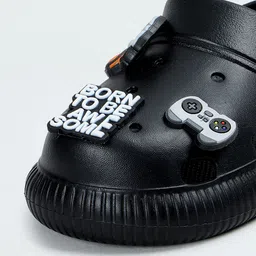 max Boys Clogs image 3