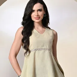 DECKEDUP Women Solid V-Neck Cotton Top-image-87