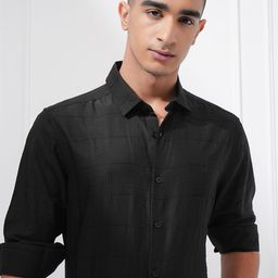 HIGHLANDER Men Slim Fit Opaque Casual Shirt-image-86