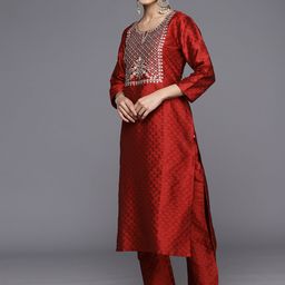Varanga Yoke Design Regular Thread Work Kurta with Trousers & With Dupatta image 3