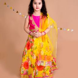 Pspeaches Sleeveless Embellished Choli With Floral Print Lehenga And Dupatta - Pink-image-65