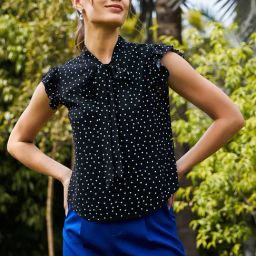 KASSUALLY Black & White Cotton Printed Top-picture-20