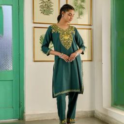 House Of Chikankari Teal Cotton Aari Embroidered Kurta Pants Set-image-30