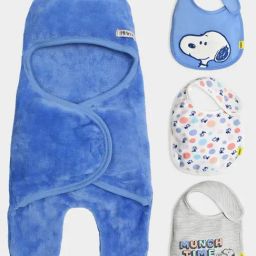 MiArcus Baby New Born Essentials Gift Set Hamper Including Hooded Blanket 3 Bibs-image-28