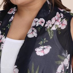 CURVE BY KASSUALLY Printed Open Front Shrug image 4