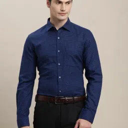Turtle Dark Blue Cotton Slim Fit Checks Shirt-picture-49