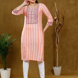 DUMMY SHAPE Women Striped Maternity Kurta-image-24