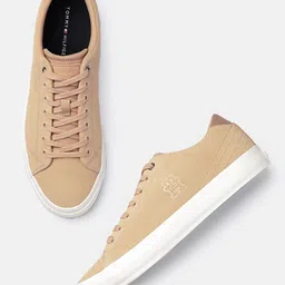 Tommy Hilfiger Men Solid Suede Leather Sneakers-image-1