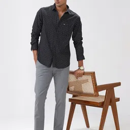 Basics Geometric Printed Spread Collar Relaxed Slim Fit Cotton Shirt-image-62