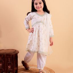 Junitos Girls Cotton  Full Sleeves  Floral Printed Kurta Pant  Set With Dupatta -Beige-image-56