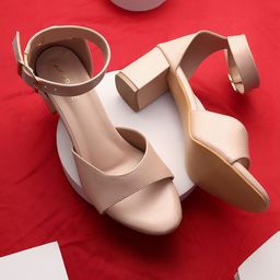 TRASE Women Block Heels Casual Sandals-picture-17