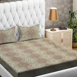 Aura Beige & White Floral 144 TC Queen Bedsheet with 2 Pillow Covers-picture-17