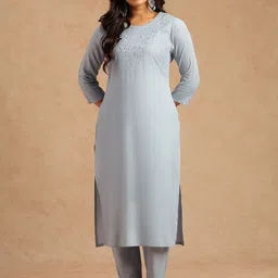 GULMEHAK Ethnic Motifs Embroidered Thread Work Kurta With Trousers-picture-30