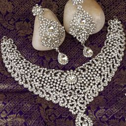 VATSALYA creation Alloy Gold- plated White Jewellery Set-24