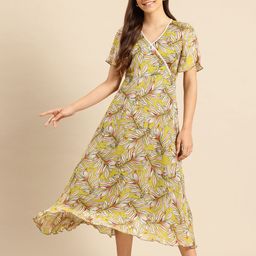 Qurvii Floral Print Flared Sleeve Georgette Wrap Midi Dress-image-33