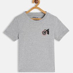 METRO KIDS COMPANY Boys Grey Melange Solid T-shirt with Printed Detail-image-70