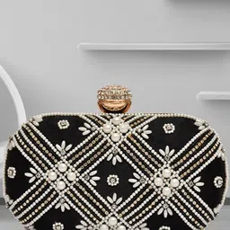FOR THE BEAUTIFUL YOU Embroidered Box Clutch-46