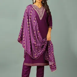 BANJANAN Floral Embroidered V-Neck Sequinned Straight Kurta With Palazzos-picture-51