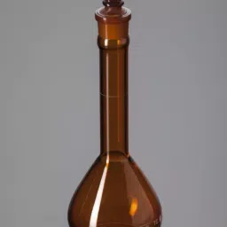 Glassco 50 ml Amber Volumetric Flask Wide Mouth and Penny Head Glass and PP Stopper 130.600.05A-10
