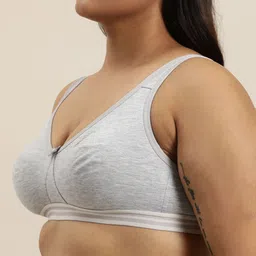 Sztori Plus Size Medium Coverage Bra image 3