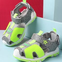 Cute Walk by Babyhug Sandals With Velcro Closure Abstract Print - Grey-image-111