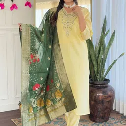 KAUTIK FABRICS Women Ethnic Motifs Embroidered Regular Thread Work Kurta with Trousers & With Dupatta-picture-20