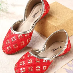 Cute Walk by Babyhug Mojaris with Sequins Embellished - Red-picture-17