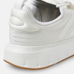 ADIDAS Men SWIFT RUN 23 Running Shoes image 5