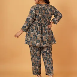 ANGOORI FASHION Printed Tunic With Trousers Co-Ords image 3