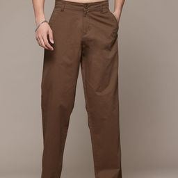 Roadster The Lifestyle Co Men Straight Fit Chinos-image-22