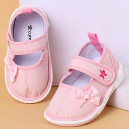 Cute Walk by Babyhug Casual Shoes With Velcro Closure & Bow Applique - Pink-picture-39