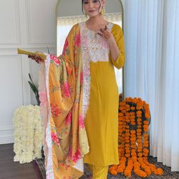CHANDALIYO Paisley Embroidered Thread Work Straight Kurta With Trouser & Dupatta-picture-38