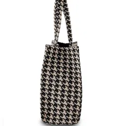 Ap ulike Checked Textured Oversized Structured Handheld Bag image 4