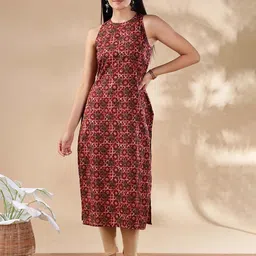 Anouk Floral Printed Round Neck Sleeveless Straight Cotton Kurta-image-58