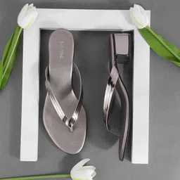 Mochi Women Gun Metal Grey Solid Sandals-28
