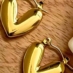 Bauble Cluster Heart Shaped Hoop Earrings-image-37