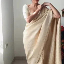 Marziyaa Floral Woven Design Zari Silk Cotton Banarasi Saree-picture-10