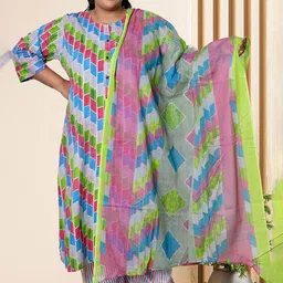 myplusfashion Women Geometric Printed Kurta with Palazzos & Dupatta-56