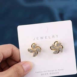 Arzonai Contemporary Studs Earrings-image-76
