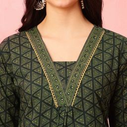 Anouk Geometric Printed Pleated Sequinned Pure Cotton A-Line Kurta With Trousers & Dupatta image 2