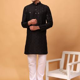 Hangup Geometric Embroidered Sequinned Mandarin Collar Straight Kurta with Pyjamas-image-28